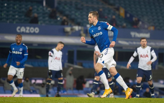 这些都是她 这些都是她