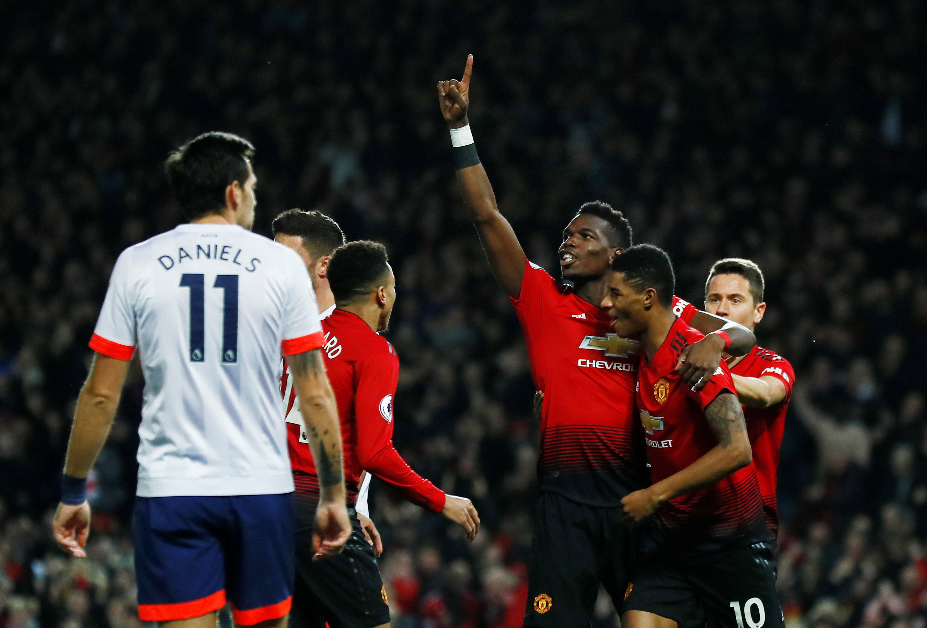 严重的法律 严重的法律